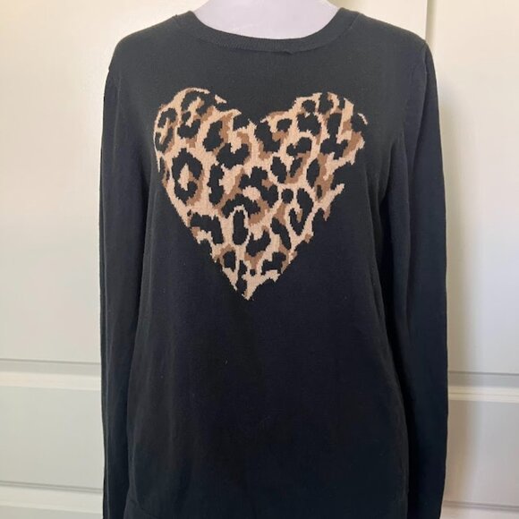 J Crew Teddie Animal Print Heart Crew Neck Long Sleeve Sweater Size Medium - Picture 1 of 8